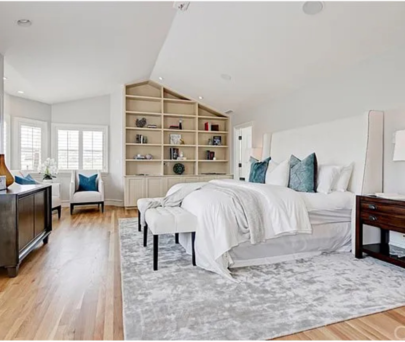 Primary Bedroom before the redesign